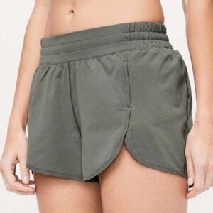 Lululemon Power Stride‎ Short *2.5" US 10 Lightweight Athletic Unlined Grey Sage